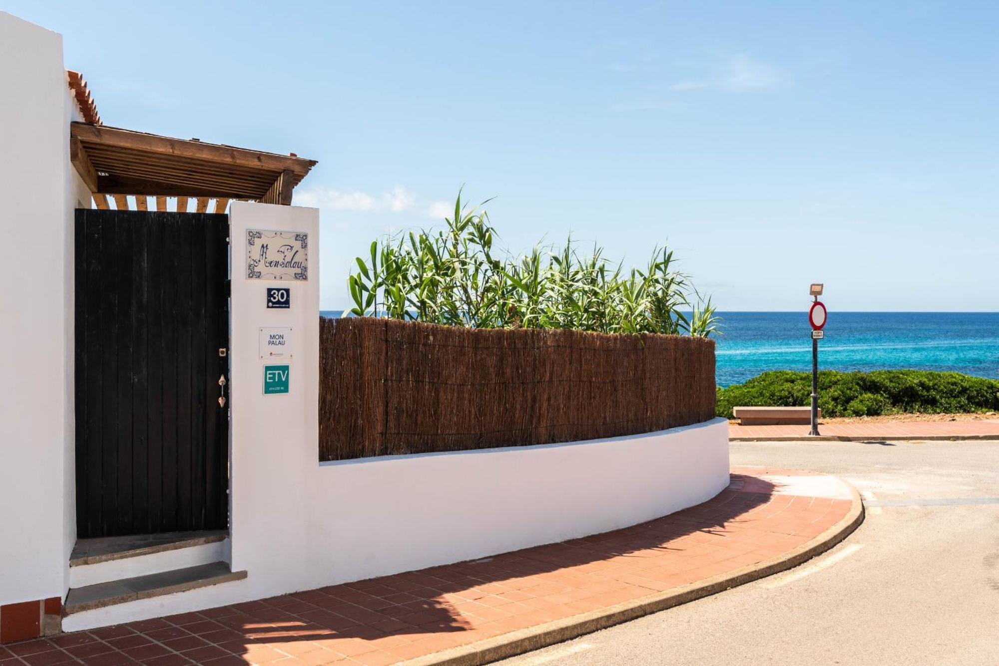 Mon Palau Villa Sant Lluis Eksteriør billede